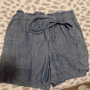 Dressy loose shorts